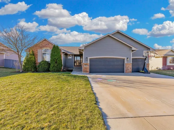 603 W Fieldstone Ct, Andover, KS 67002