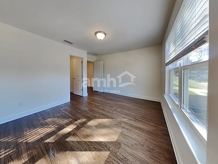 3044 Eagle Bluff Way — Photo 16