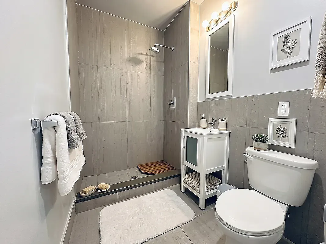 1190 Bedford Avenue — Photo 4