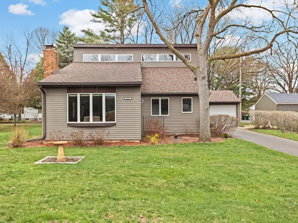 421 5th St, Marine On Saint Croix, MN 55047