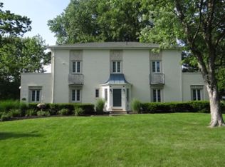 5658 Wynnburne Ave, Cincinnati, OH 45238