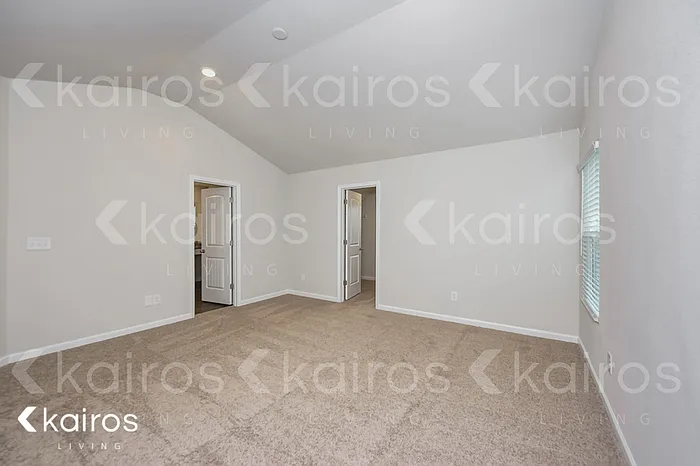 607 Wild Tulip Ct — Photo 9