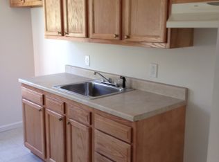 199 Juniper Dr, Coraopolis, PA 15108