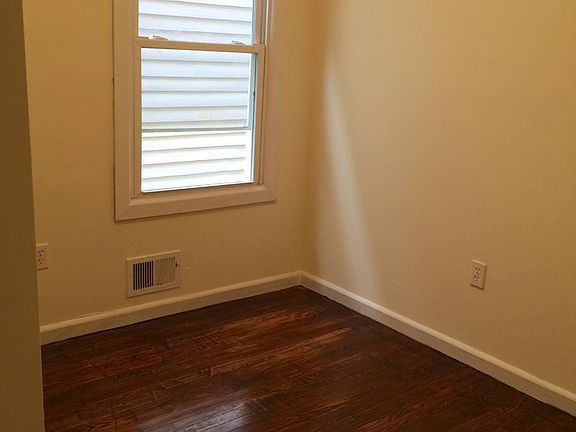 2nd image of 38 N 19th St