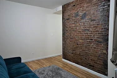 Rented by Best Apartments North Inc