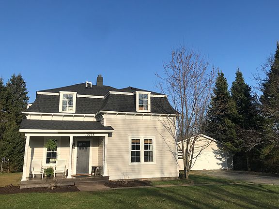 2nd image of 10768 Beal Ave