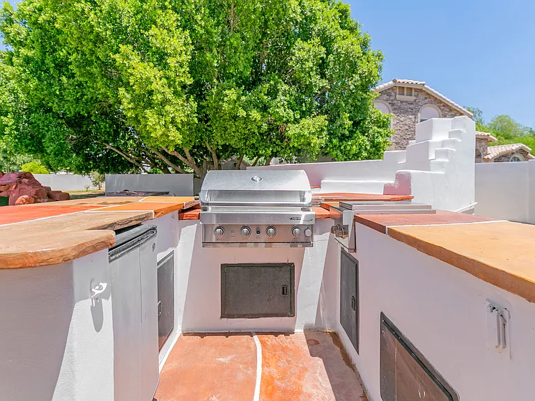 1820 E Jasmine Cir — Photo 32