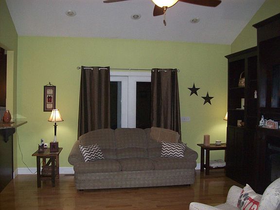 5th image of 36 Bridle Ct N