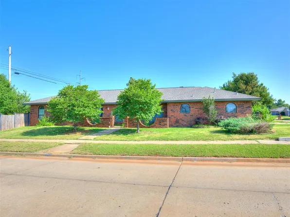 1613 Kingsgate Rd, Oklahoma City, OK 73159