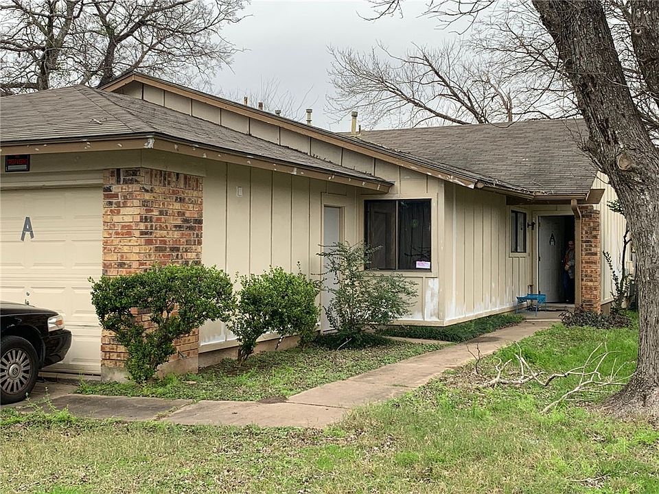 1st image of 10407 Golden Meadow Dr