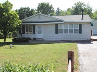 16353 Seymour Rd, Linden, MI 48451