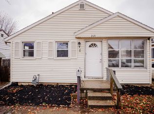 2121 Delence St, Toledo, OH 43605