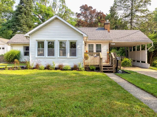 614 Hutchinson St, Kalamazoo, MI 49008