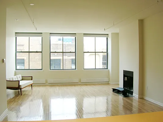 Rented by Sotheby's International Realty | media 4