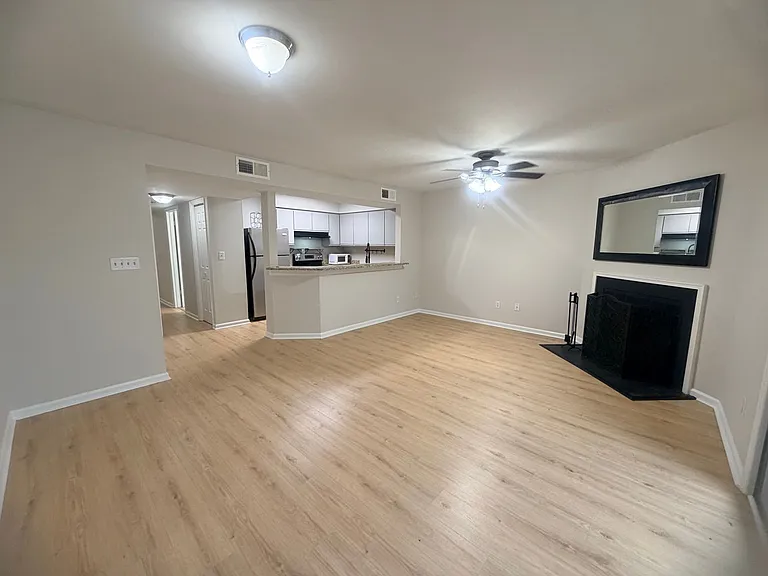 1850 Atlantic Dr #115 — Photo 10