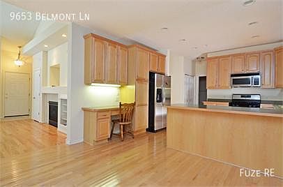 3rd image of 9653 Belmont Ln