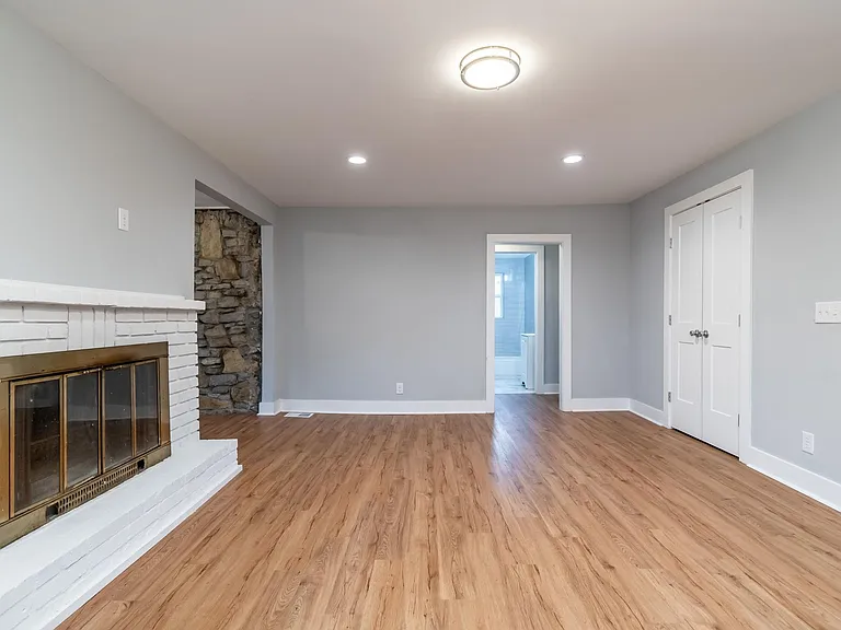 3823 Saunders Ave — Photo 14
