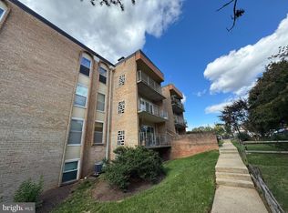 11919 Parklawn Dr APT 201, Rockville, MD 20852