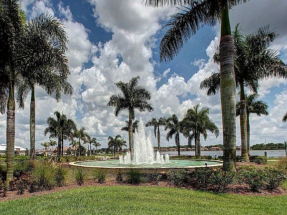 Main Fountain