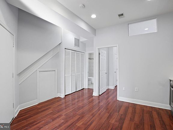 4th image of 543 Florida Ave NW