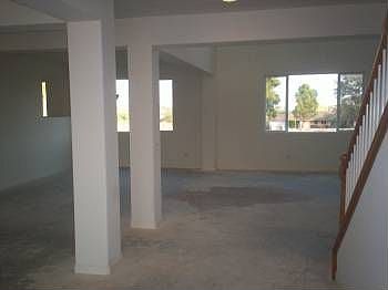 4th image of 36535 Lakepoine Ln