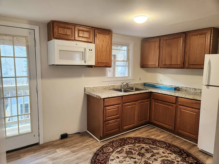 328-332 Central Ave #3B — Photo 5