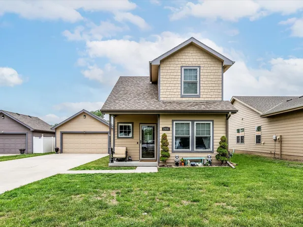 2416 S 19th St, Council Bluffs, IA 51501