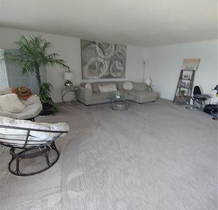 3rd image of 3900 Galt Ocean Dr APT 610