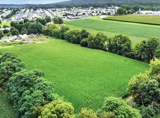 0 Ws S, Newmanstown, PA 17073