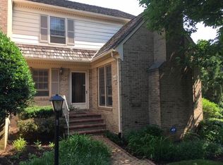 10829 Brewer House Rd, Rockville, MD 20852