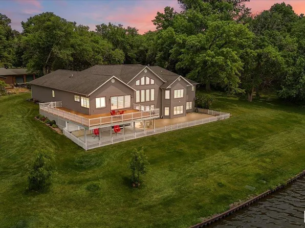 42 N Cotton Hill Ln, Springfield, IL 62712