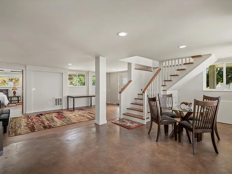 18505 Haleakala Hwy — Photo 39
