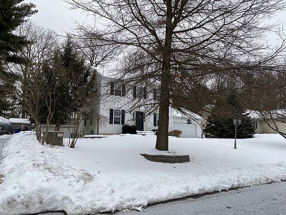 3rd image of 417 Franklin St