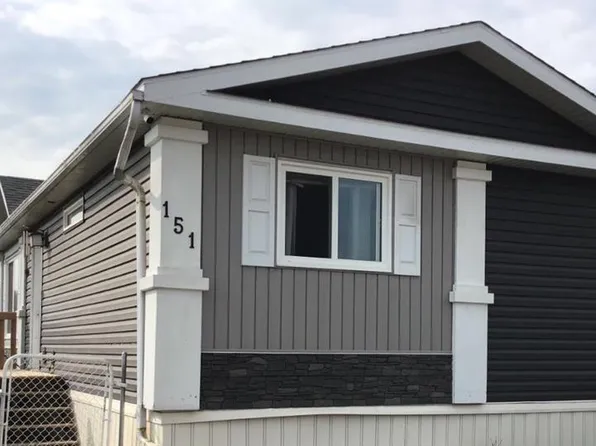 151 River Valley Est, Whitecourt, AB T7S 1K2