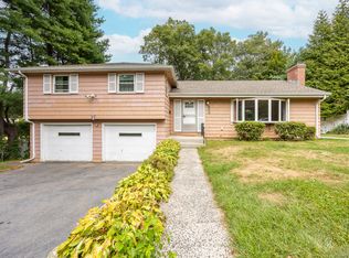 20 Dogwood Dr, New Britain, CT 06052