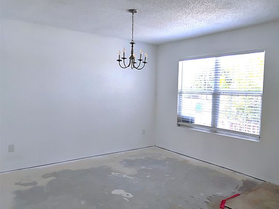 5th image of 9961 George Washington Dr