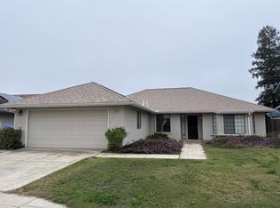 1430 Fir Ave, Clovis, CA 93611