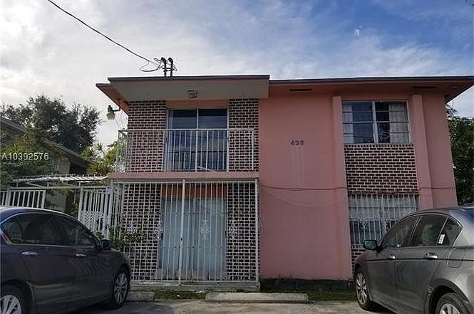 1st image of 436 NW 9th Ave APT 3
