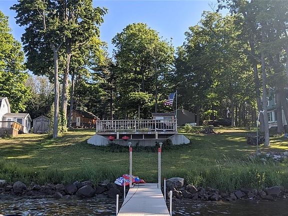 5th image of 62 Kellar Dr