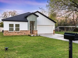 709 W Enon Ave, Everman, TX 76140