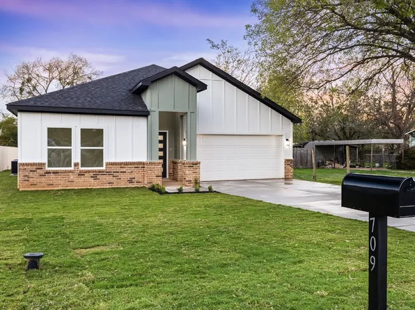 709 W Enon Ave, Everman, TX 76140