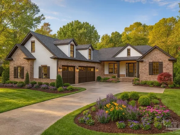 6576 Liberty St, Navarre, FL 32566