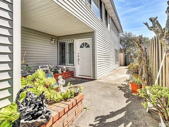 4th image of 2637 Cashlea Ct