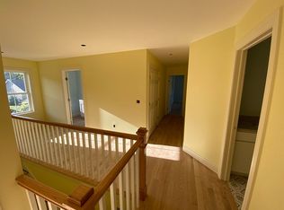 412 McClennan Dr, Fayetteville, NY