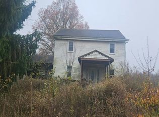 14413 Ellsworth Rd, Berlin Center, OH 44401