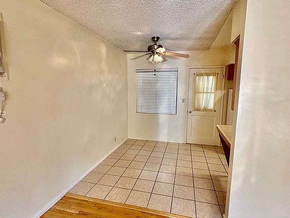 3rd image of 1338 N Columbus Ave APT A
