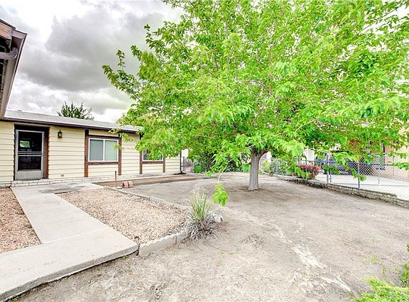 2nd image of 26229 Ardmore Dr