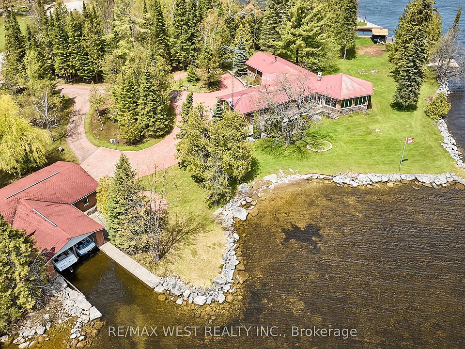1st image of 557 Riverside Dr