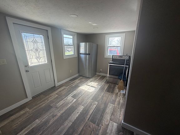 3rd image of 6222 Jackson Rd