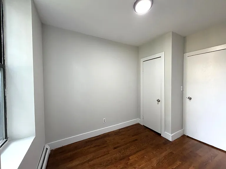 357 Sumpter St #1R — Photo 15